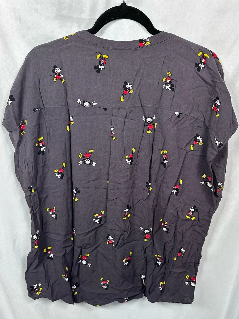 Torrid Disney Mickey Mouse Button-Up Challis Blouse Size 1 - Picture 7 of 11